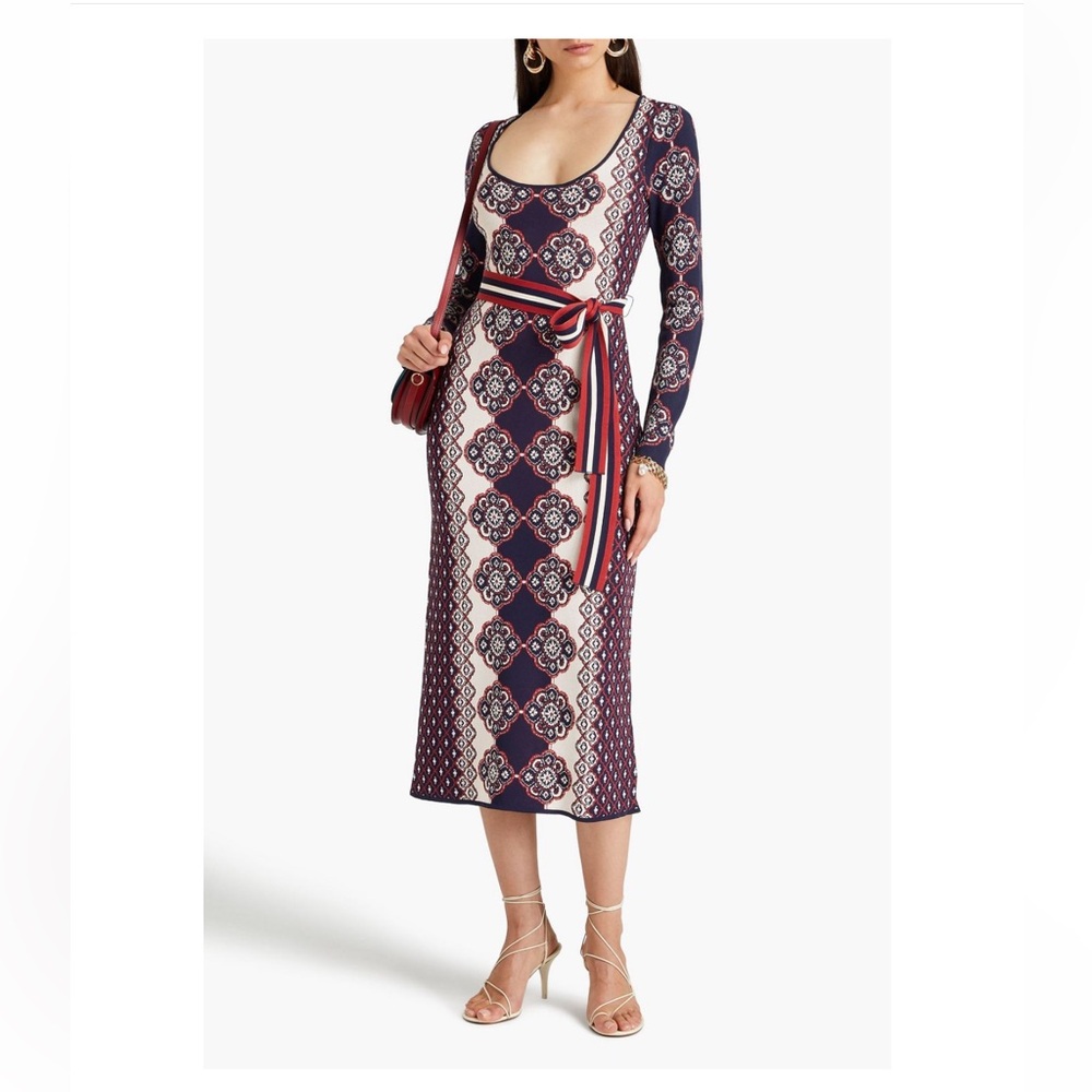 Cara Cara Geometric Navy and Cream Midi Knit Dress